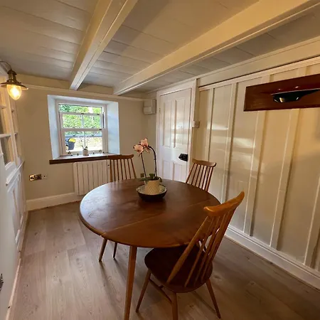 Beautiful Heritage Cottage Mawnan Smith Экстерьер фото